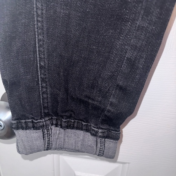 Democracy Pull-On High-Rise Denim Jogger Jeans, Black  Slimming, Stretch, Lift - Picture 7 of 14